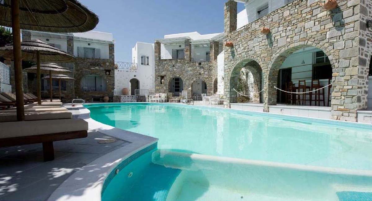 Zefi Hotel Naousa Paros
