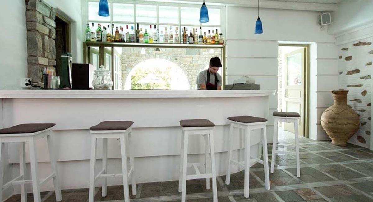 Zefi Hotel Naousa Paros