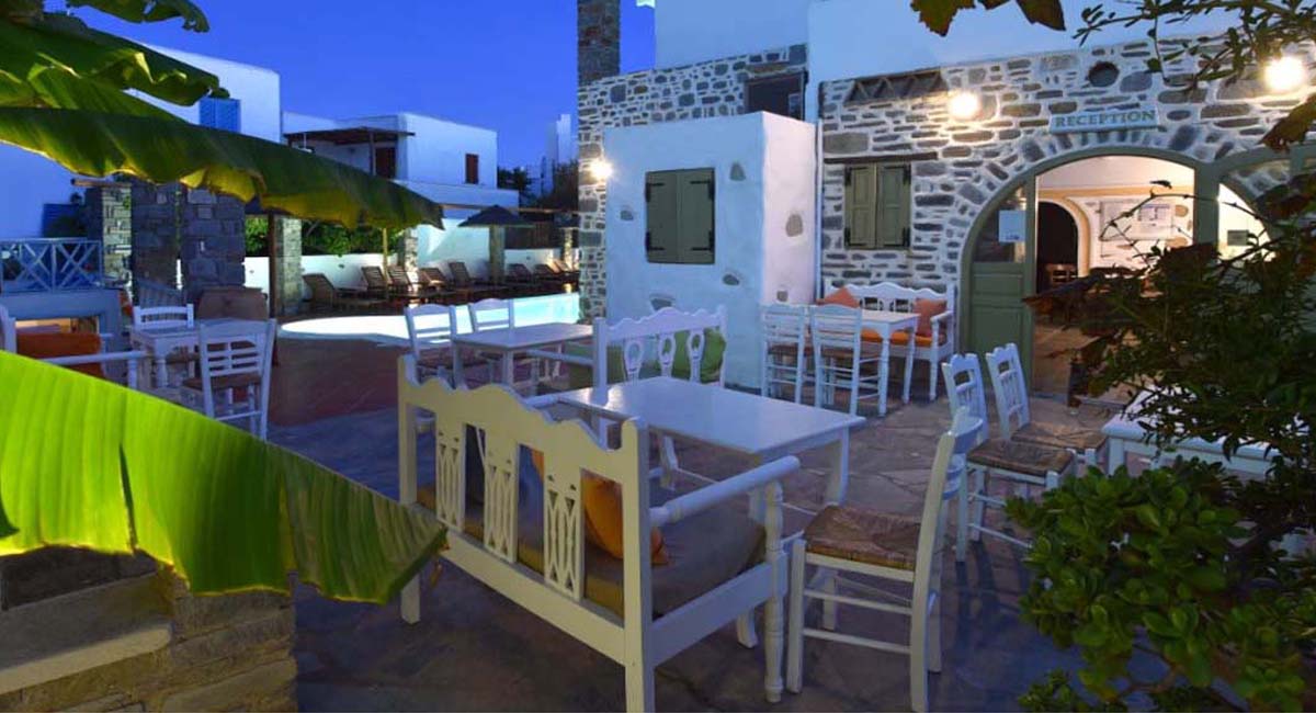Zefi Hotel Naousa Paros